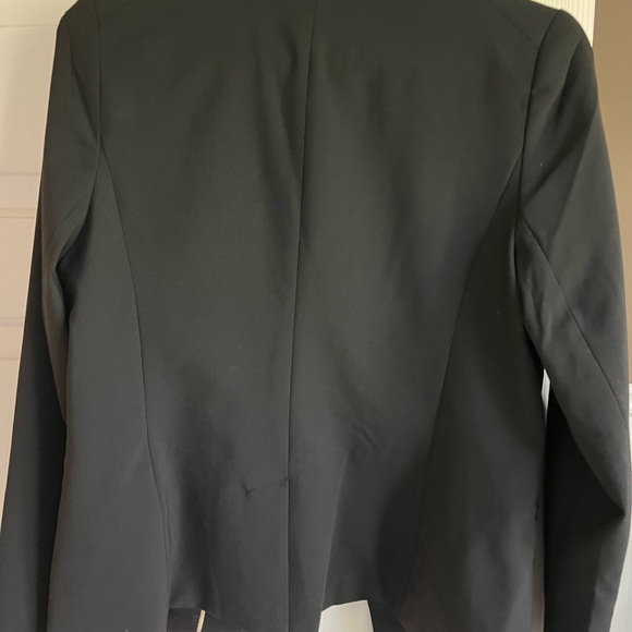 Black 2-button lined blazer - Picture 3 of 4